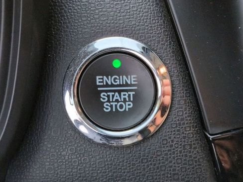 Used 2019 Ford EcoSport Titanium image 21