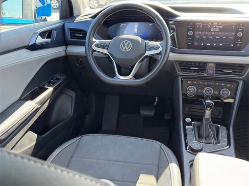 Used 2024 Volkswagen Taos SE image 26
