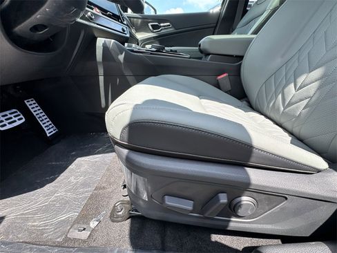 New 2025 Kia Sportage X-Line Prestige image 4