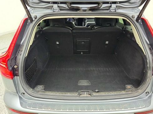 Used 2021 Volvo V60 T5 Cross Country w/ Climate Package AWD/4WD image 21