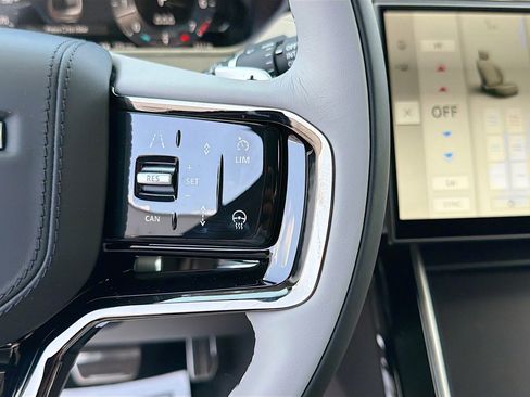 New 2026 Land Rover Range Rover Velar Dynamic SE AWD/4WD image 37