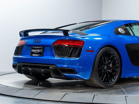 Used 2017 Audi R8 V10 plus AWD/4WD image 14