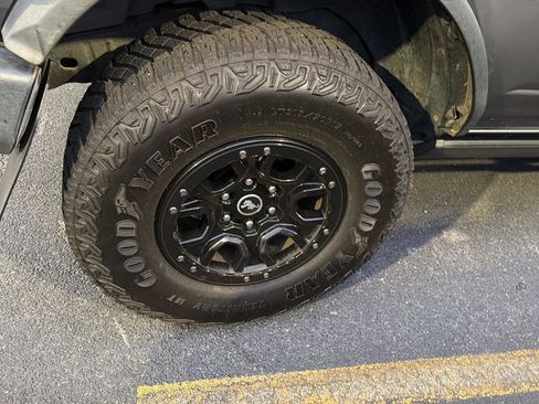 Used 2022 Ford Bronco Wildtrak AWD/4WD image 5