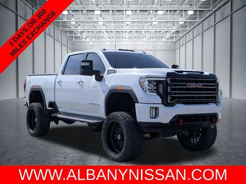 Used 2022 GMC Sierra 2500 AT4 w/ AT4 Premium Plus Package AWD/4WD image 1