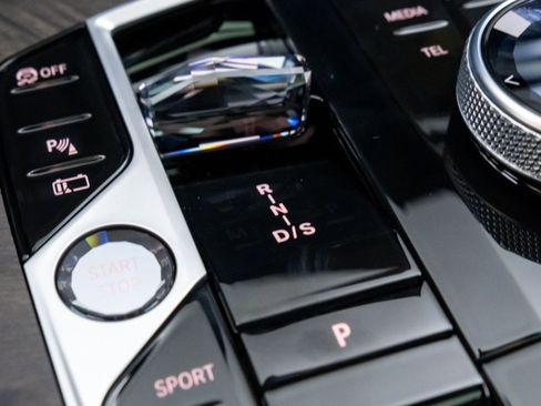 New 2026 BMW X5 xDrive50e w/ Executive Package image 24