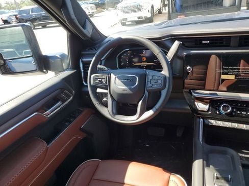 New 2026 GMC Sierra 3500 Denali Ultimate AWD/4WD image 14