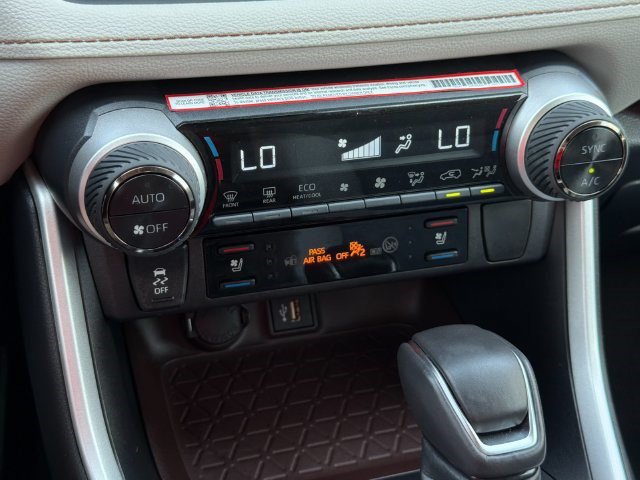 Used 2025 Toyota RAV4 Limited w/ Weather Package AWD/4WD image 22