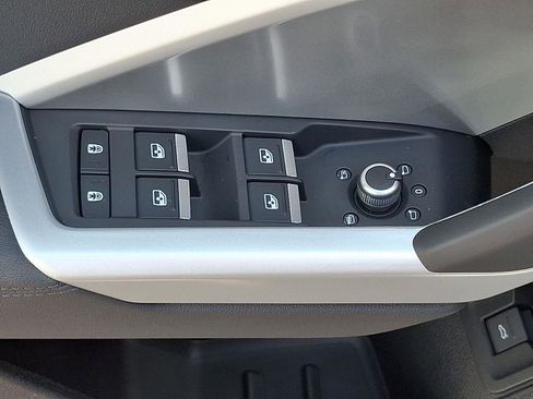 New 2025 Audi Q3 2.0T Premium image 20