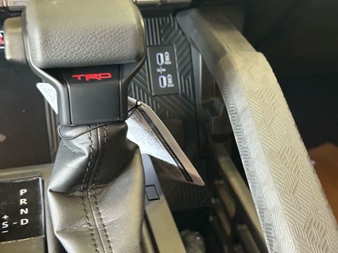 Used 2025 Toyota Tacoma TRD Off-Road w/ TRD Off Road Premium Package image 14