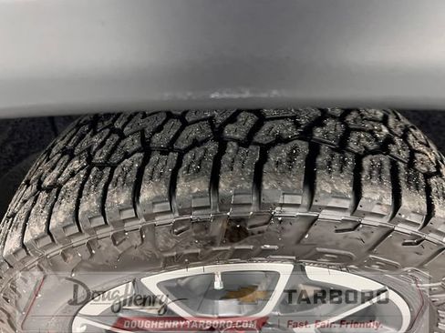 Used 2025 Jeep Compass Trailhawk AWD/4WD image 21