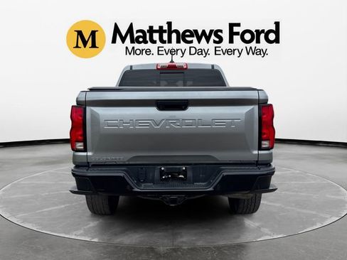 Used 2023 Chevrolet Colorado Z71 w/ Z71 Convenience Package 2 AWD/4WD image 4