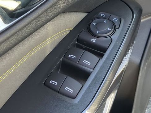 New 2026 Chevrolet Trax ACTIV w/ Sunroof Package image 21