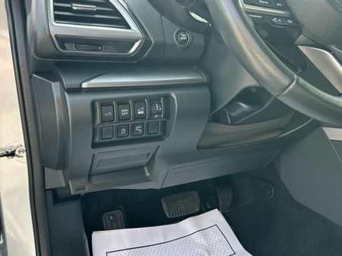 Used 2022 Subaru Forester Premium image 18