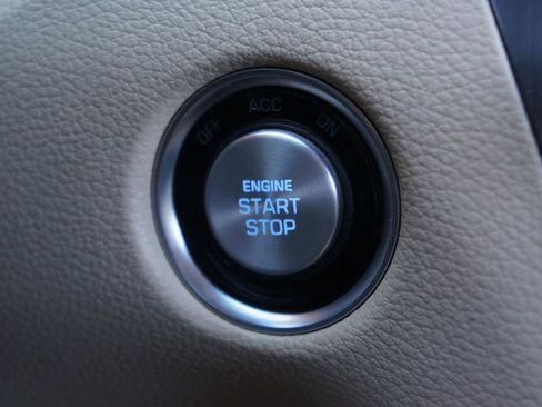 Used 2020 Genesis G80 3.8 RWD image 34