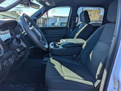 New 2026 RAM 2500 Tradesman AWD/4WD image 7