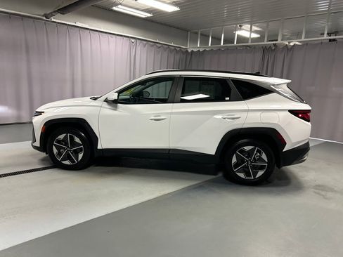 Used 2025 Hyundai Tucson SEL FWD image 4