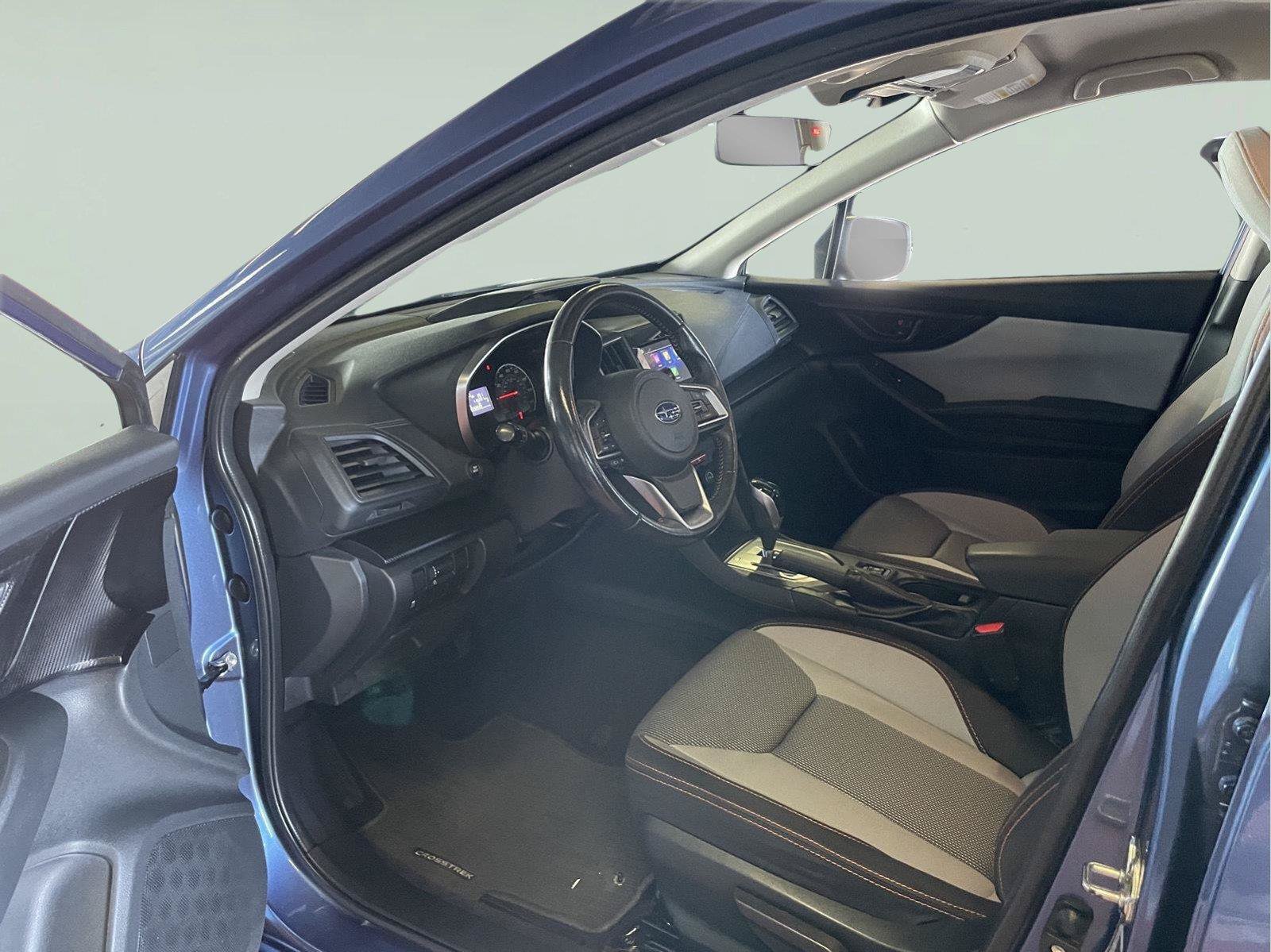 Used 2018 Subaru Crosstrek 2.0i Premium AWD/4WD image 11