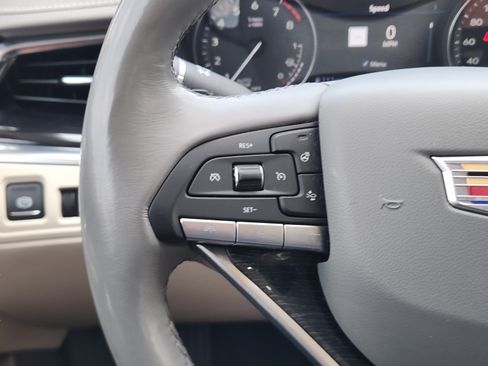 Used 2021 Cadillac XT6 Premium Luxury FWD image 26