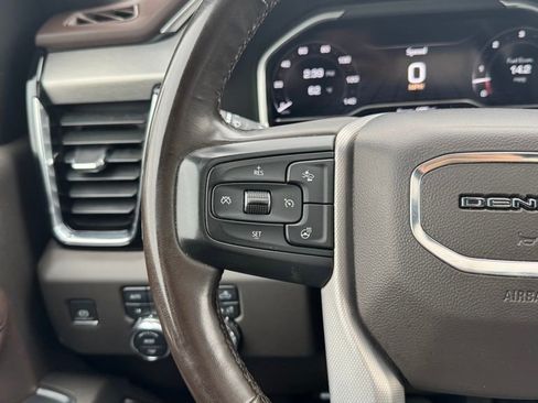 Used 2024 GMC Sierra 2500 Denali w/ Technology Package AWD/4WD image 28