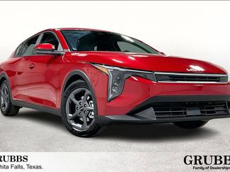 New 2025 Kia K4 LXS video 1