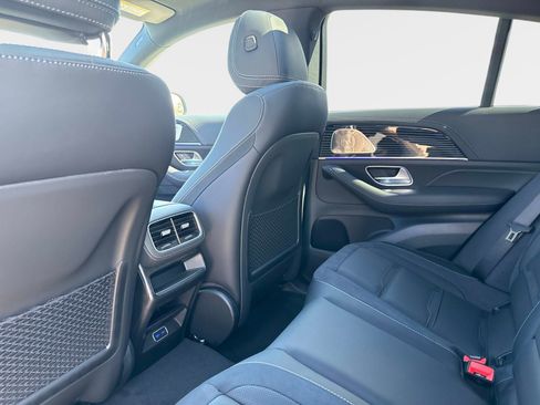 New 2026 Mercedes-Benz GLE 53 AMG 4MATIC Coupe image 15