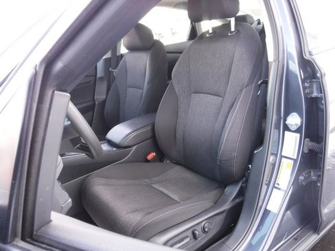 Used 2023 Honda Accord EX image 13