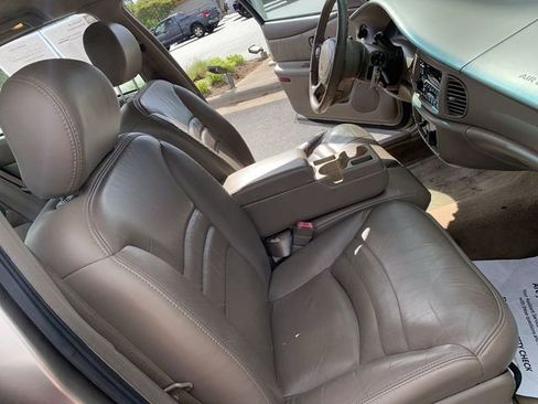 Used 2003 Buick Century Custom image 14