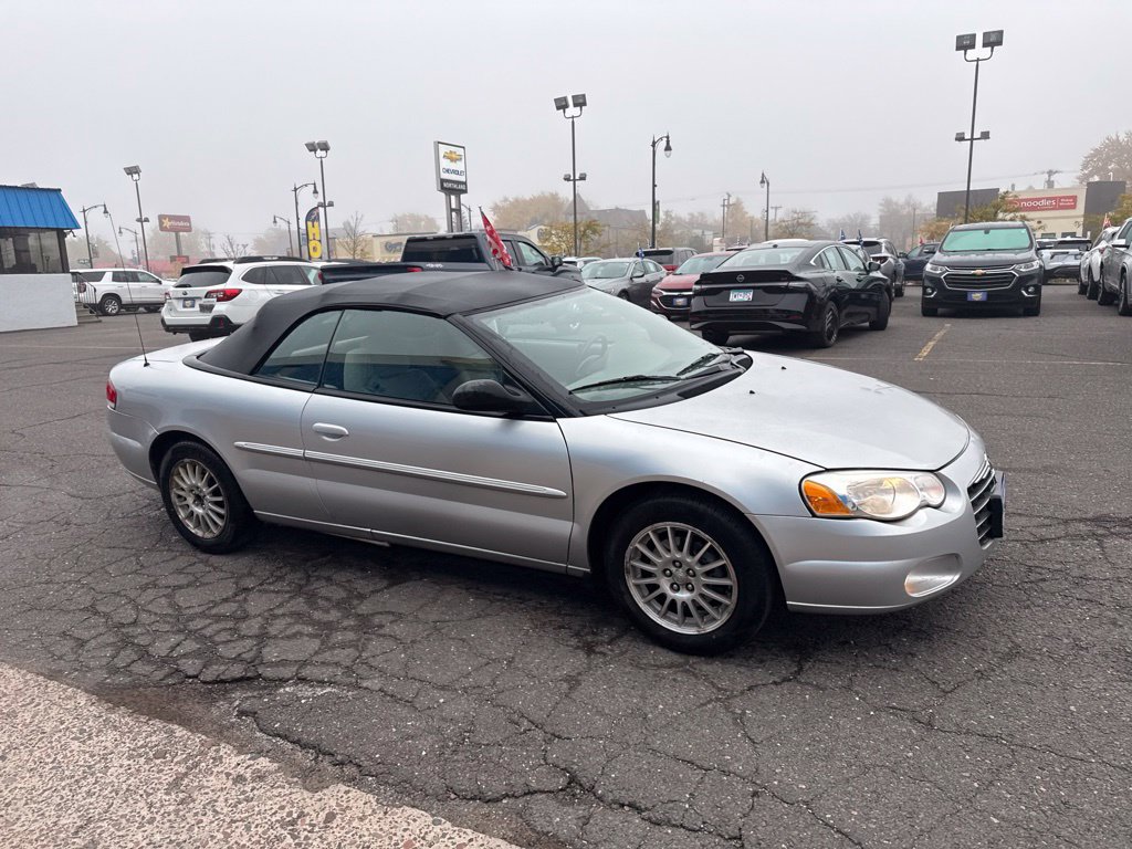 Used 2006 Chrysler Sebring Touring FWD image 8