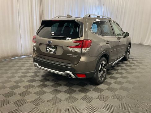 Used 2023 Subaru Forester Touring AWD/4WD image 7
