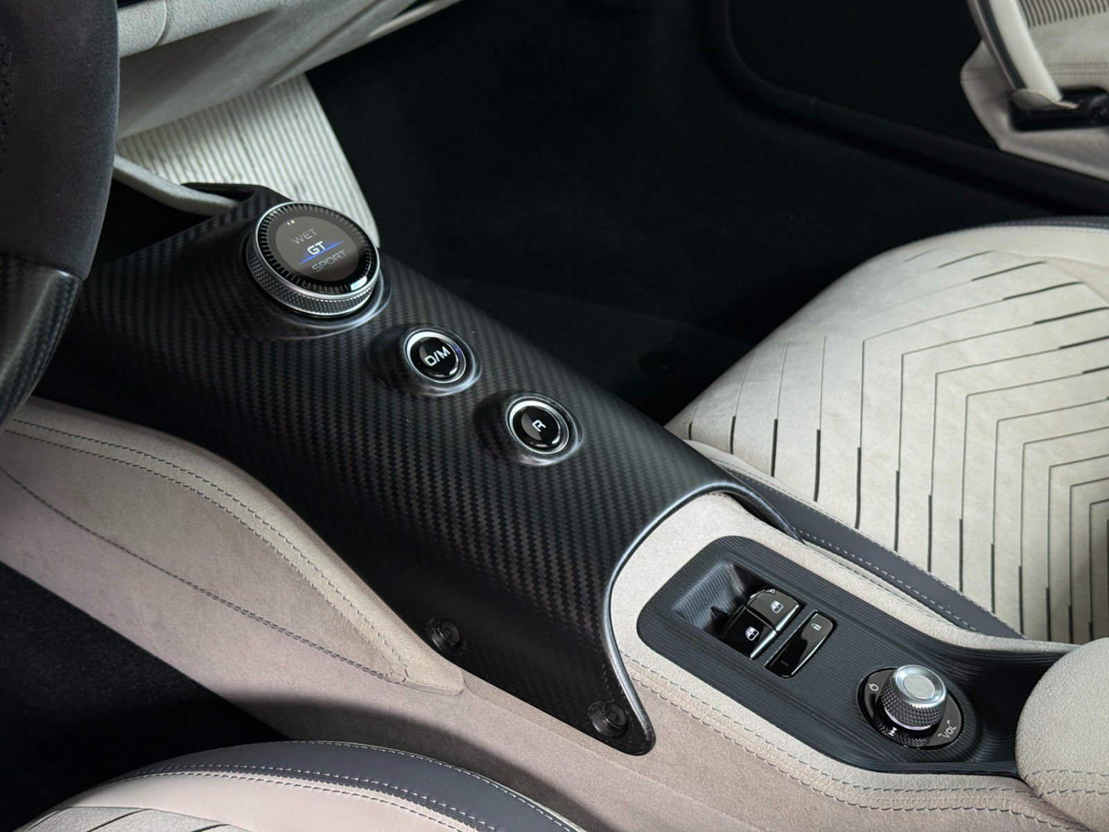 Used 2024 Maserati MC20 Cielo RWD image 37