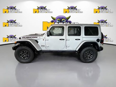 Used 2024 Jeep Wrangler Unlimited Rubicon image 7