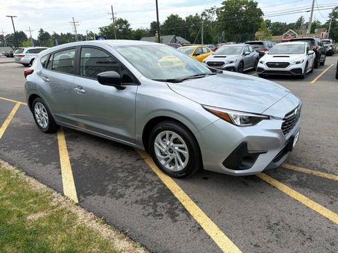 Used 2025 Subaru Impreza 2.0i AWD/4WD image 3