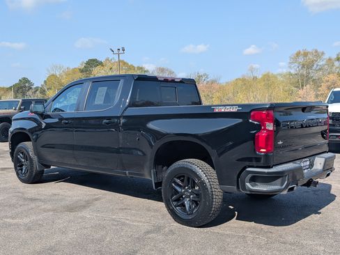 Used 2020 Chevrolet Silverado 1500 LT Trail Boss image 7