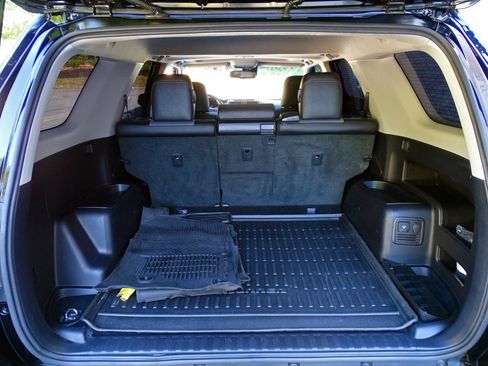 Used 2023 Toyota 4Runner SR5 Premium w/ Moonroof Package RWD image 32