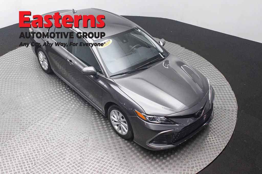 Used 2024 Toyota Camry LE FWD image 5