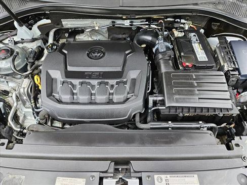 Used 2019 Volkswagen Tiguan S FWD image 22