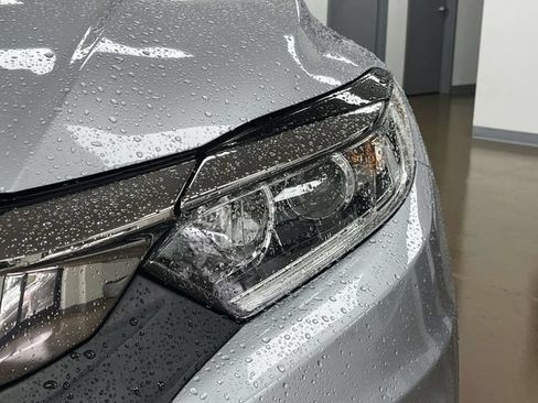 Used 2022 Honda HR-V EX image 9