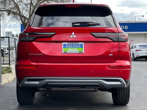 New 2026 Mitsubishi Outlander SE FWD image 6