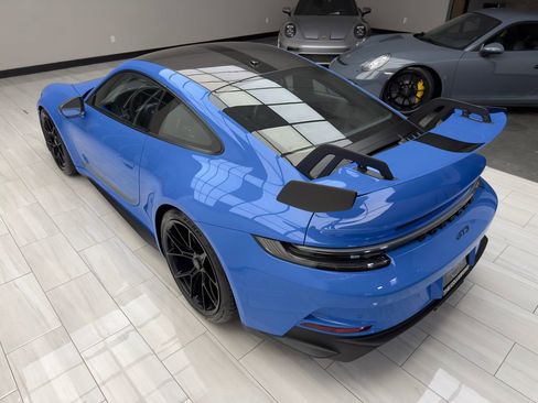 Used 2022 Porsche 911 GT3 image 17