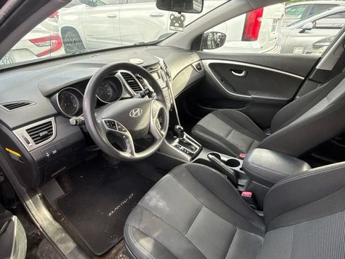 Used 2016 Hyundai Elantra GT FWD image 5