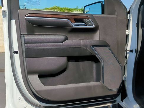 Used 2024 GMC Sierra 1500 SLT RWD image 25