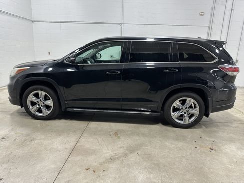 Used 2014 Toyota Highlander Limited AWD/4WD image 7