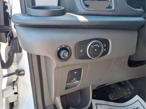 Used 2024 Ford Transit 250 Low Roof w/ Exterior Upgrade Package RWD image 14