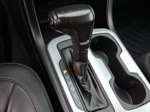 Used 2020 Chevrolet Colorado ZR2 image 15