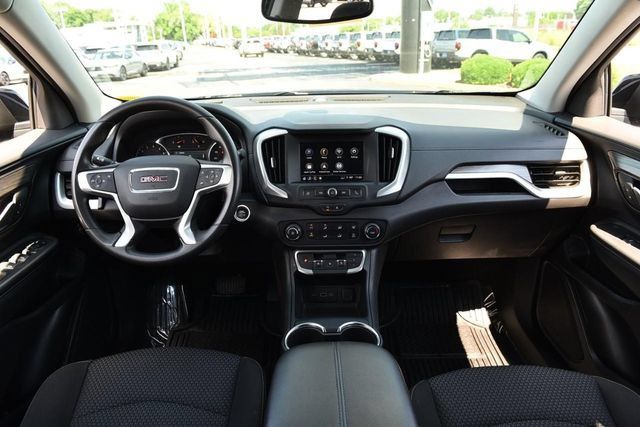 Used 2024 GMC Terrain SLE AWD/4WD image 7