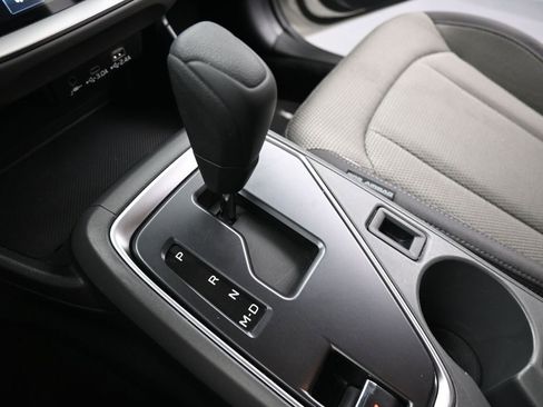 Used 2024 Subaru Crosstrek 2.0i Premium image 13