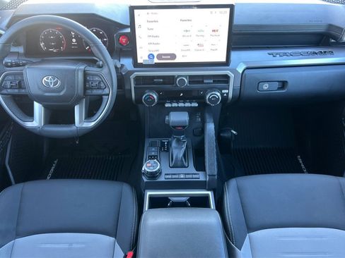 Used 2024 Toyota Tacoma TRD Off-Road image 16