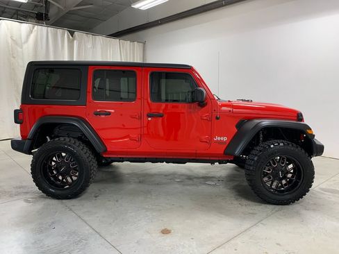 Used 2020 Jeep Wrangler Unlimited Sport S AWD/4WD image 12