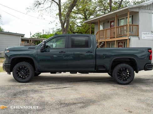 New 2026 Chevrolet Silverado 2500 LT w/ Trail Boss Package AWD/4WD image 10