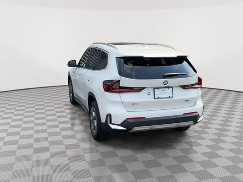Used 2025 BMW X1 xDrive28i AWD/4WD image 7